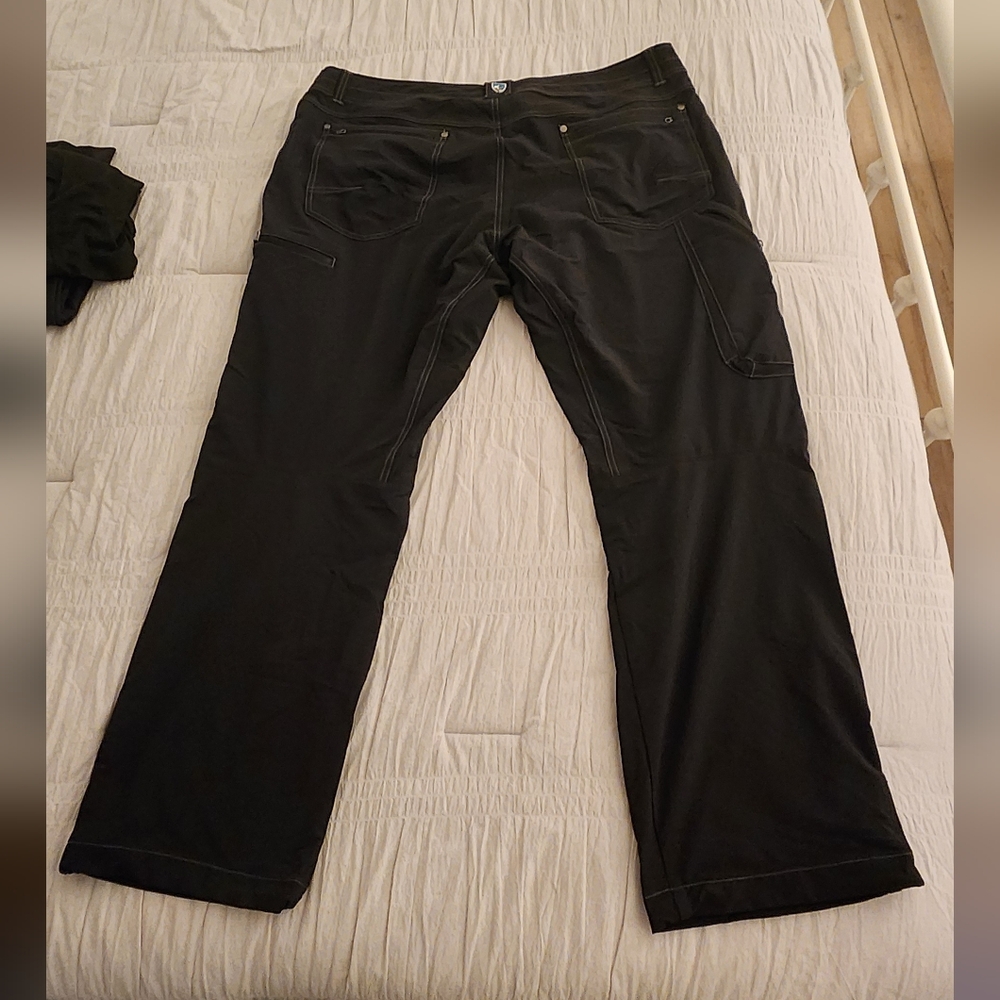 Kuhl Black Pants 40 X 30